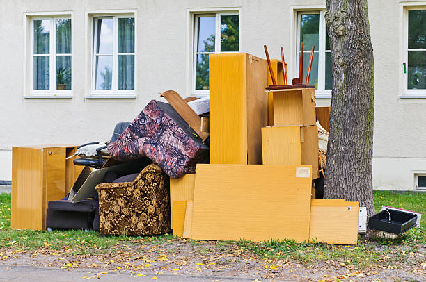 Best Yard Waste Removal  in Sausalito, CA